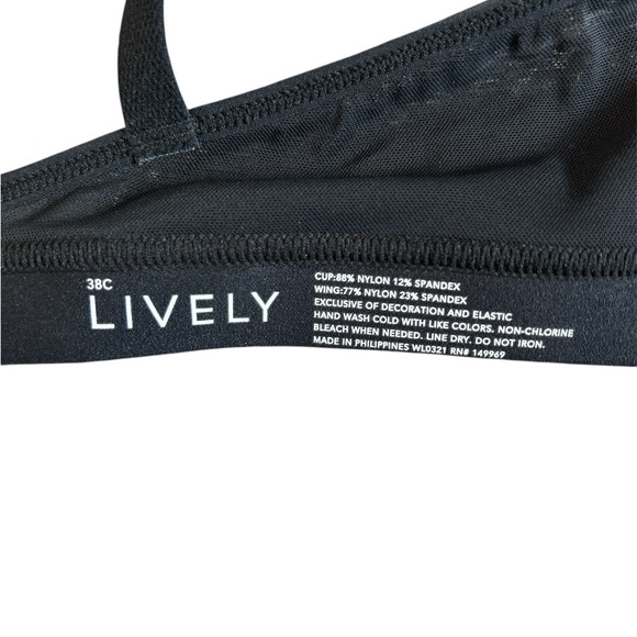 Lively Black Deep V No-Wire Bra 38 C - Picture 6 of 9